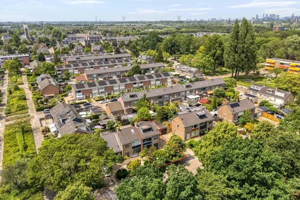 Maasstraat 10, BARENDRECHT