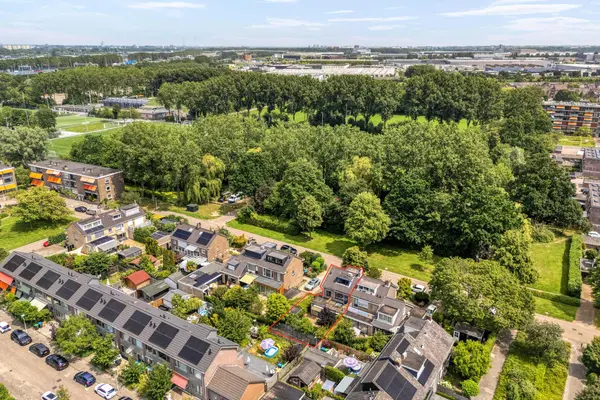 Maasstraat 10