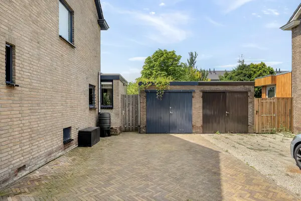 Maasstraat 10, BARENDRECHT