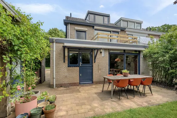 Maasstraat 10, BARENDRECHT