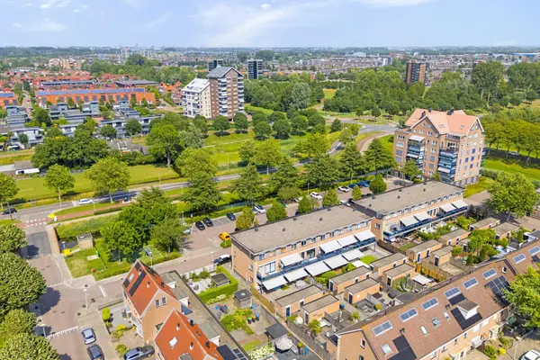 Parelsnoer 8, RHOON