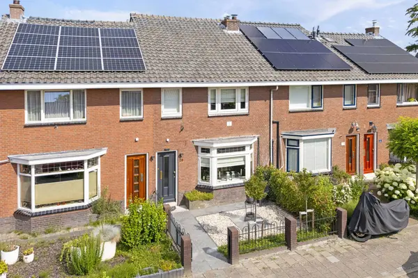 Emmastraat 20, BARENDRECHT