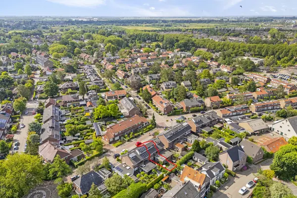 Emmastraat 20, BARENDRECHT