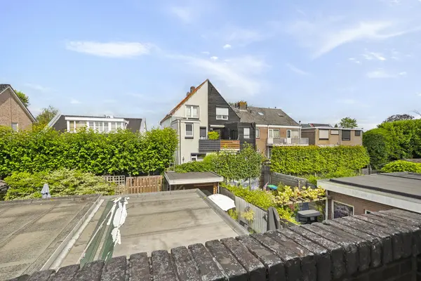 Emmastraat 20, BARENDRECHT