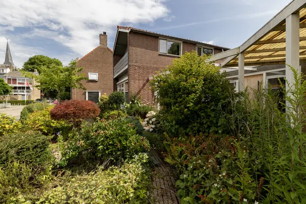 Nijverheidsstraat 7, HEERJANSDAM