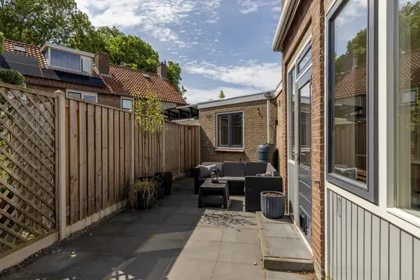 Nijverheidsstraat 7, HEERJANSDAM