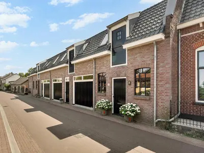 Foto 1 van Dorpsdijk 211c