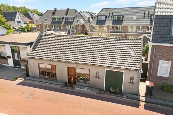Dorpsdijk 211, RHOON