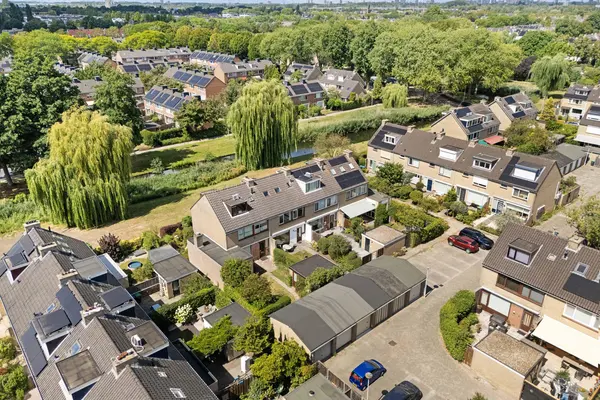 Korenbloem 29, BARENDRECHT