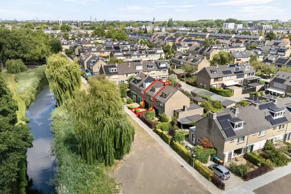 Korenbloem 29, BARENDRECHT