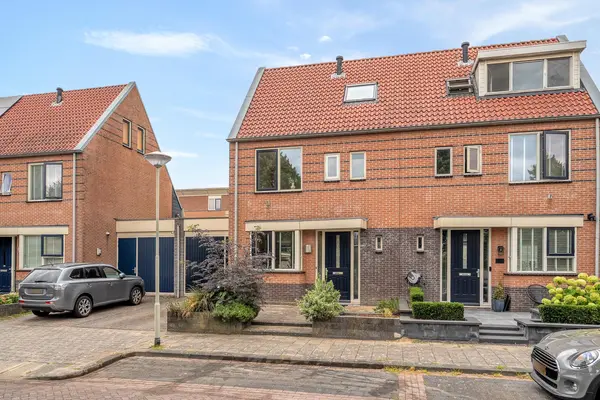 Parelsnoer 92, RHOON