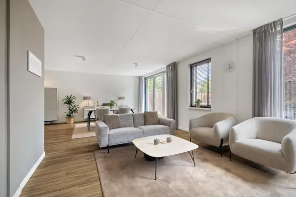 Bevershof 8, BARENDRECHT