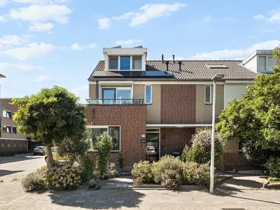 Foto 1 van Serenadelaan 47