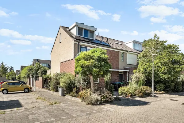 Serenadelaan 47, BARENDRECHT