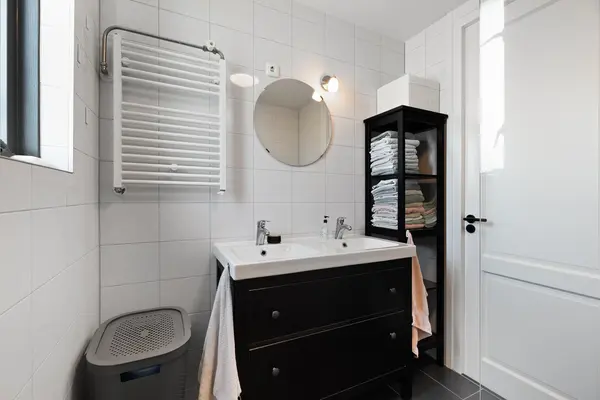 Serenadelaan 47, BARENDRECHT