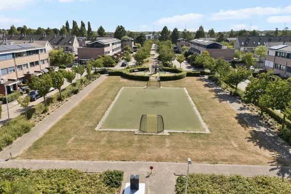 Serenadelaan 47, BARENDRECHT