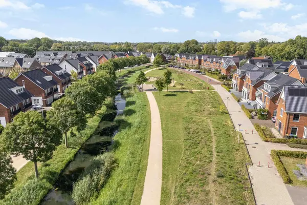 Van Gogh Allee 10, RHOON