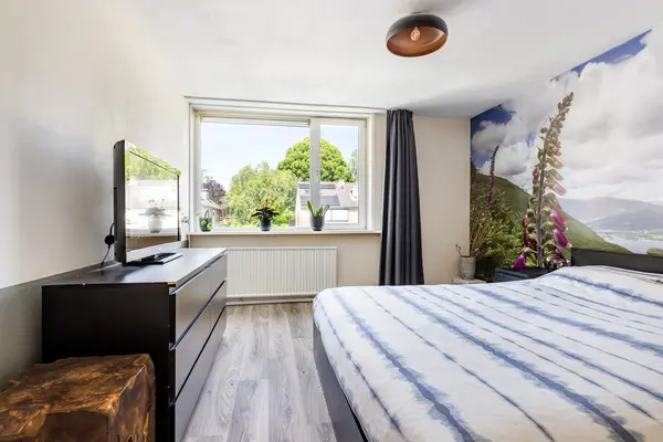 Biezen 4, BARENDRECHT