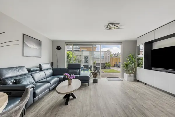 Mandenmakerij 8, BARENDRECHT