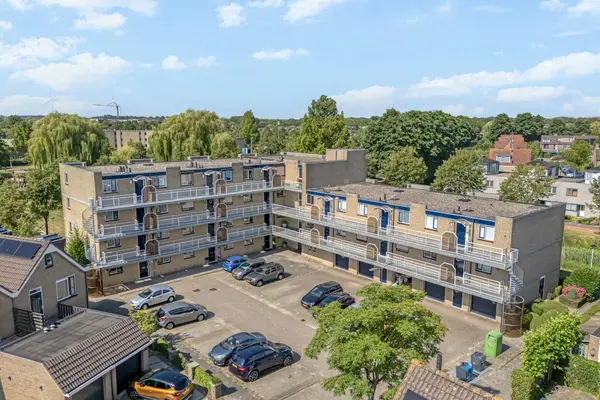 Van der Dussenvliet 51, BARENDRECHT