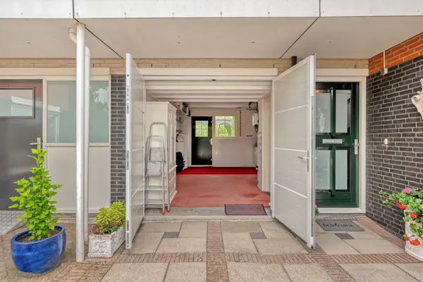Helfrichstraat 5, BARENDRECHT