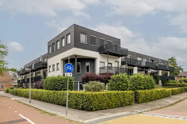 Van Ravesteyndreef 111, BARENDRECHT