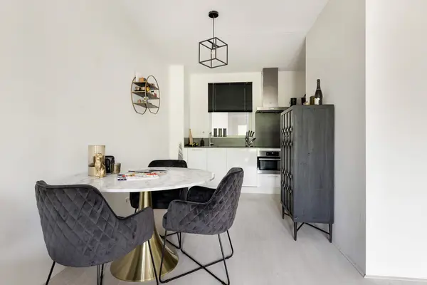 Van Ravesteyndreef 111, BARENDRECHT