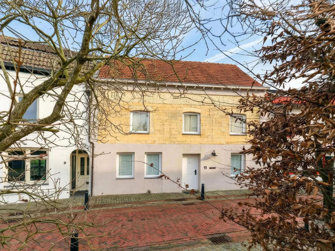 Mgr. Brulsstraat 11