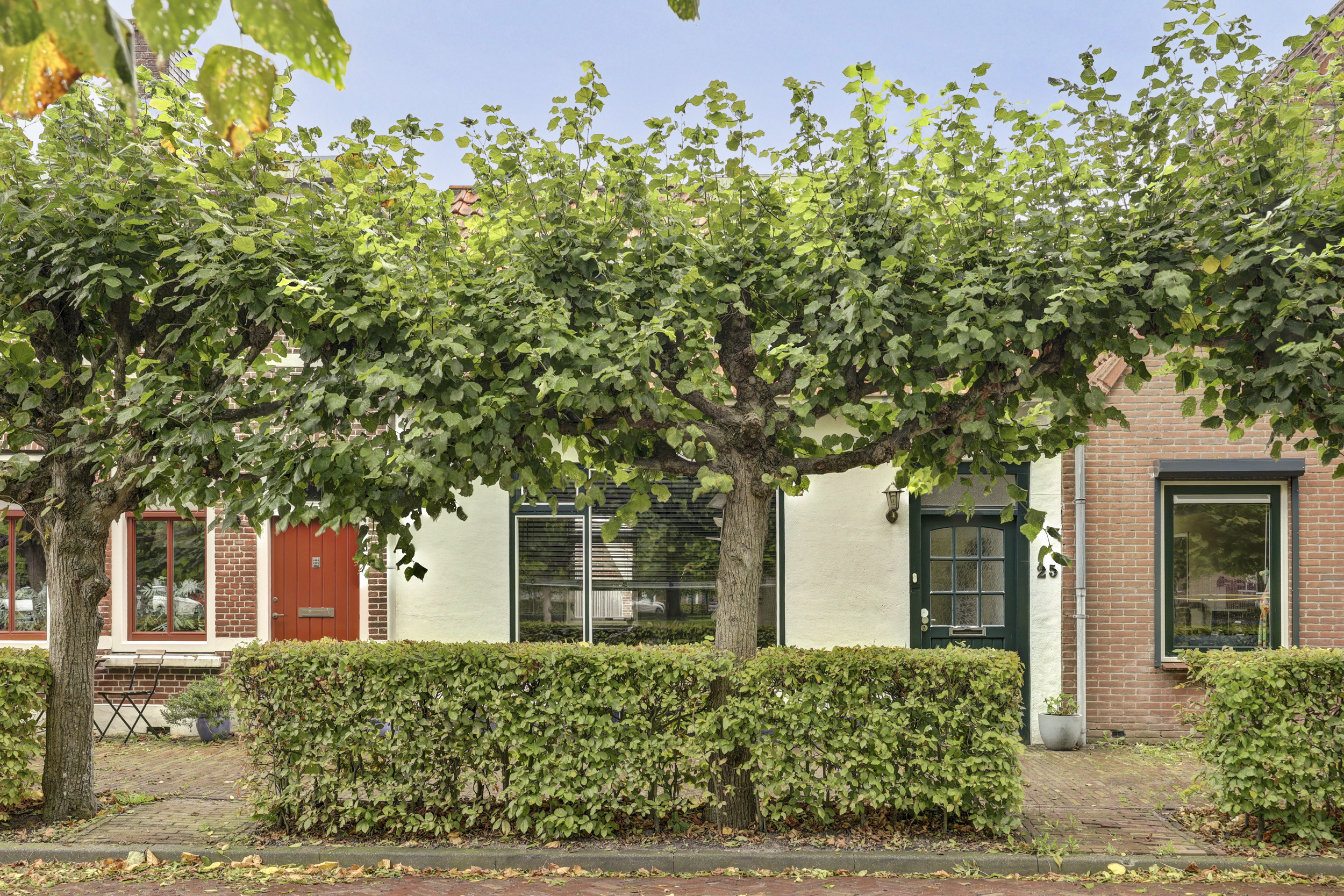 Twee-onder-één-kap te koop: Ring 25, Ouwerkerk