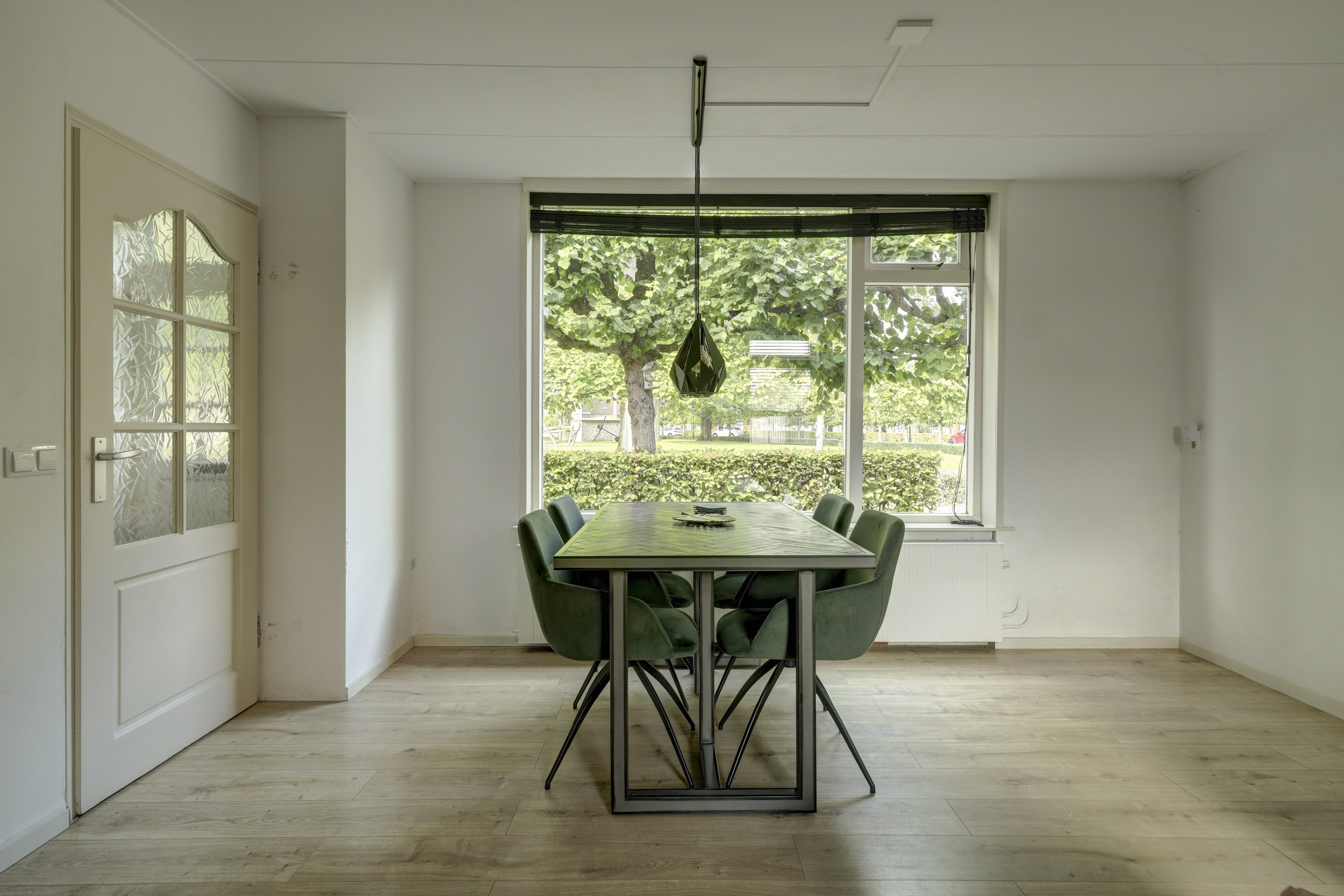 Twee-onder-één-kap te koop: Ring 25, Ouwerkerk