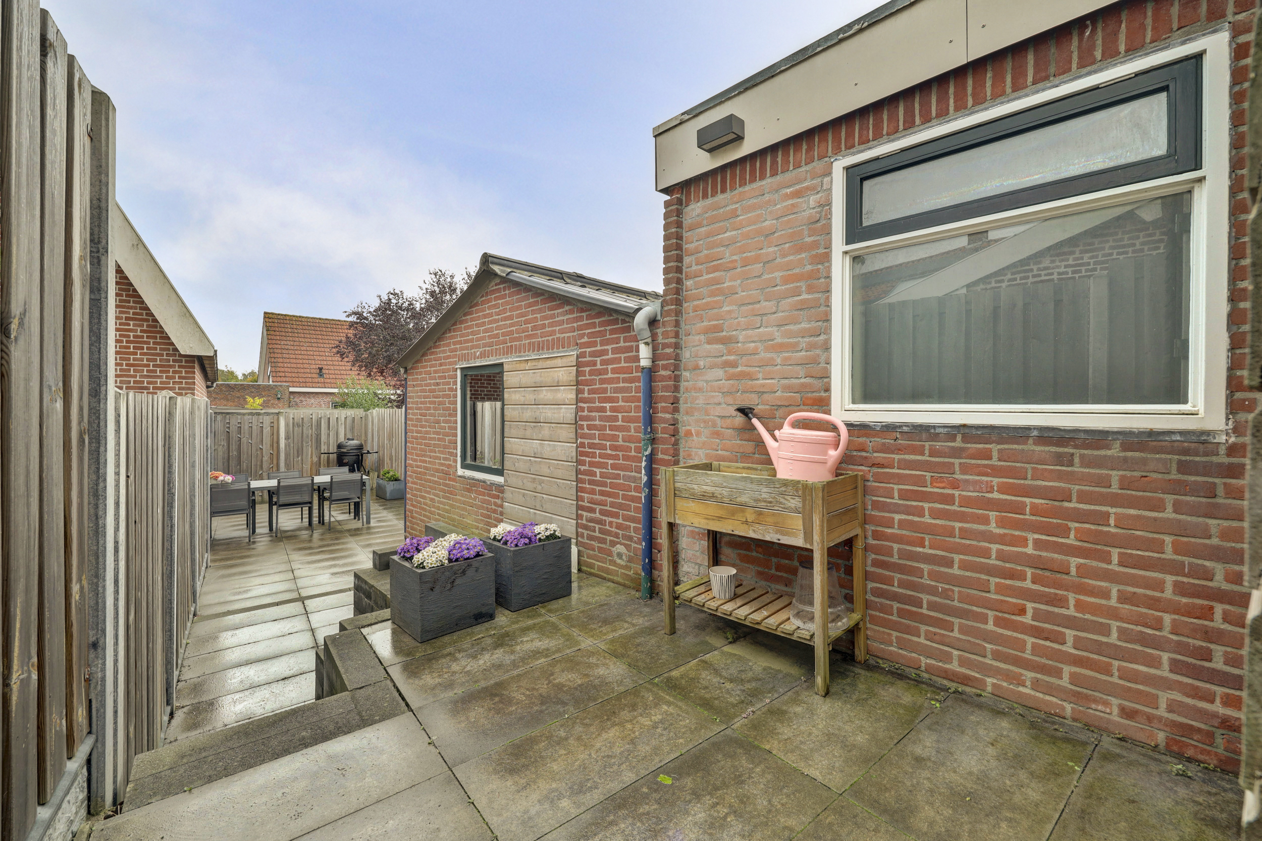 Twee-onder-één-kap te koop: Ring 25, Ouwerkerk