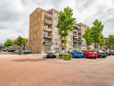 Foto 1 van Louis Armstronglaan 664