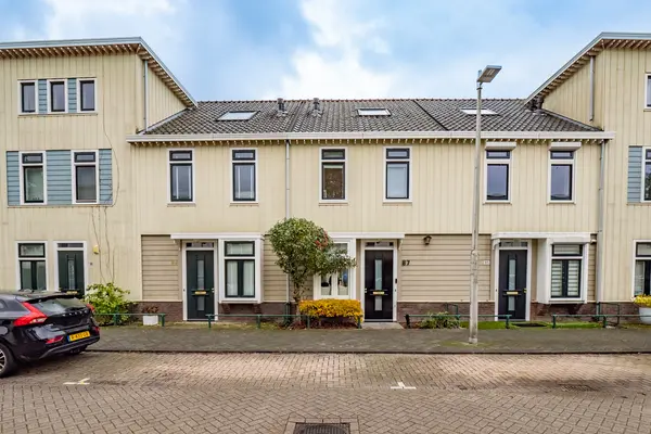 Theo van Doesburgstraat 87