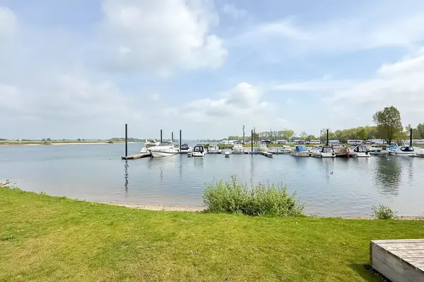 Rijnbandijk 36 84, MAURIK