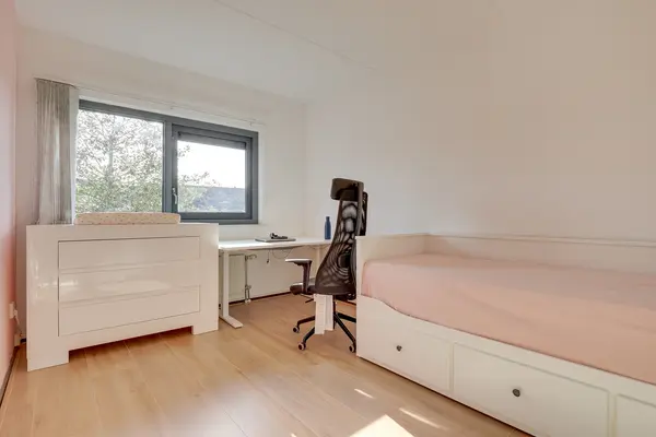 Ubachsberg 25, DE MEERN