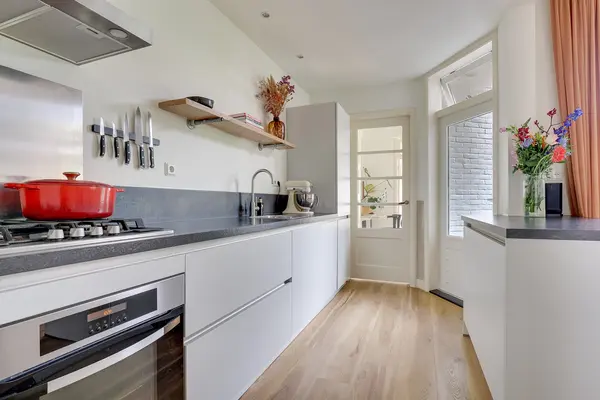Van Hoornekade 183, UTRECHT
