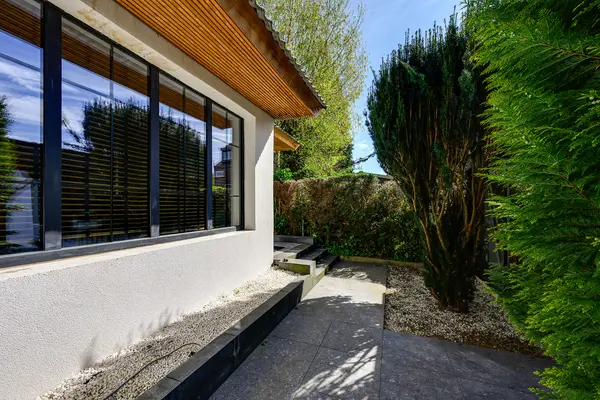 Pruimentuin 13, BARENDRECHT