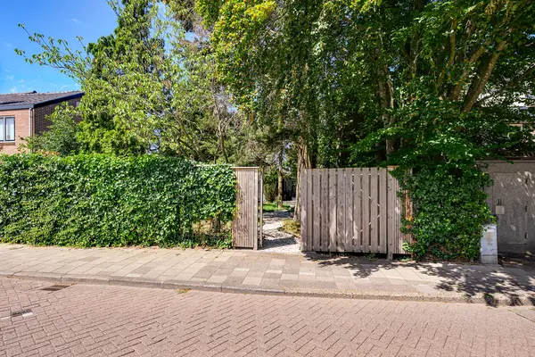 Pruimentuin 13, BARENDRECHT
