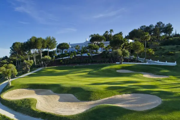 Sunny Golf — Estepona Golf (Costa del sol) , MÁLAGA