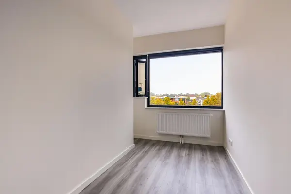 Zandsteen 78, HOORN