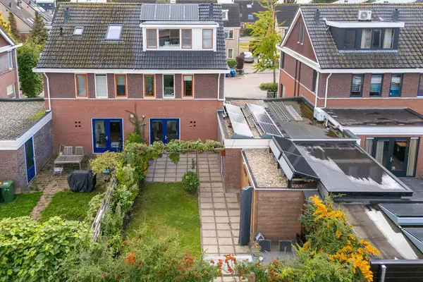 Optimist 8, MEDEMBLIK