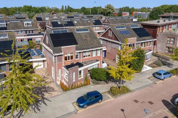 Optimist 8, MEDEMBLIK