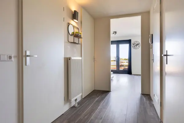 Zandsteen 89, HOORN