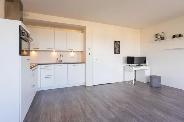 Zandsteen 89, HOORN