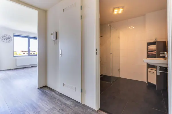 Zandsteen 89, HOORN
