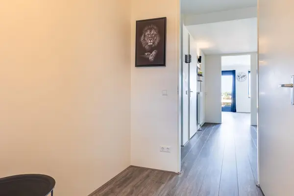 Zandsteen 89, HOORN