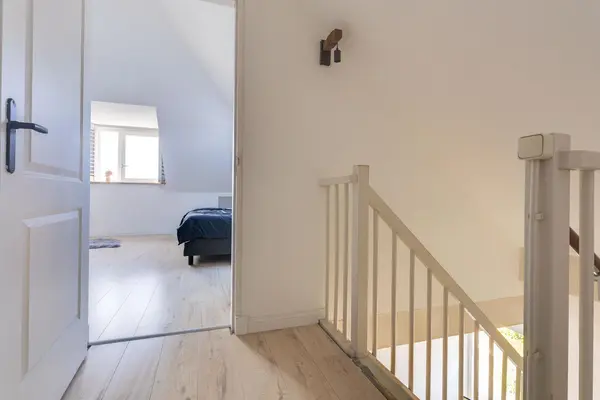 De Pauw 6, VENHUIZEN