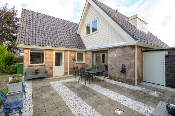 Weidemolen 8, HEERHUGOWAARD