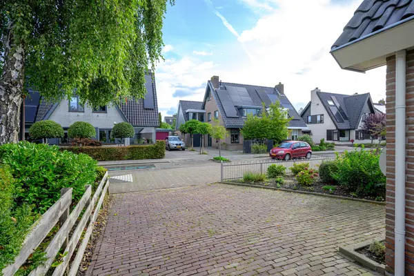 Weidemolen 8, HEERHUGOWAARD