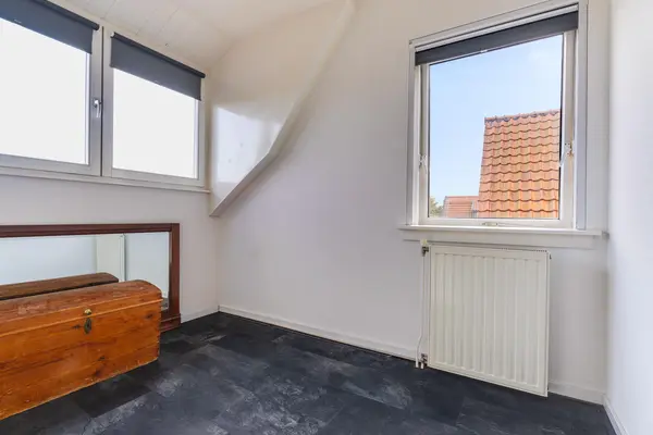 Limmerschouw 25, WINKEL